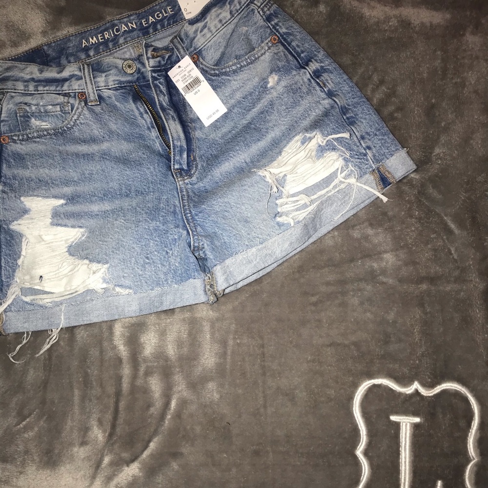 American eagle mom jean shorts